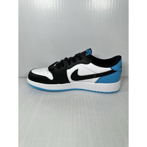 Nike 7Y / 8.5 Women Air Jordan 1 Low Retro OG UNC/Powder Blue CZ0858-104 NEW - Picture 4 of 9